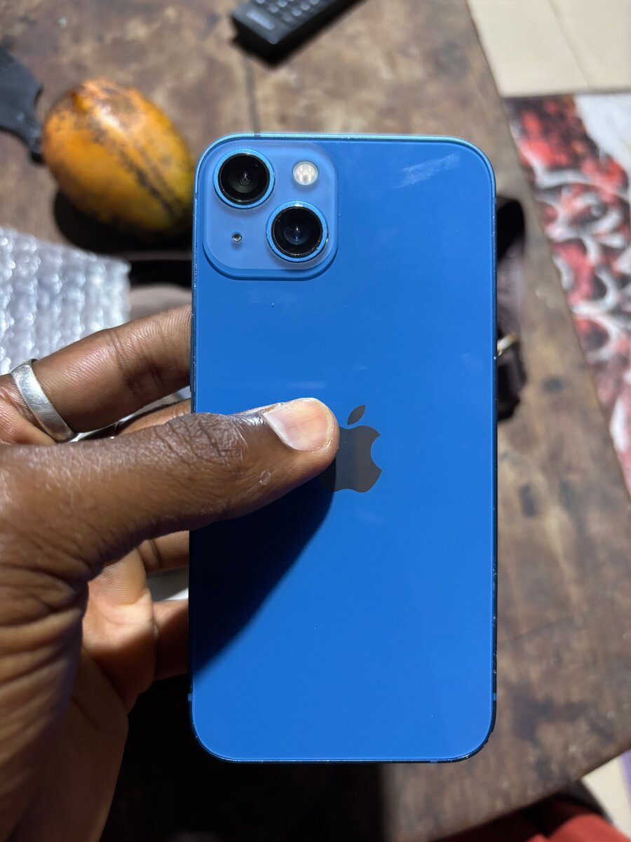 iPhone Bleu Débloqué