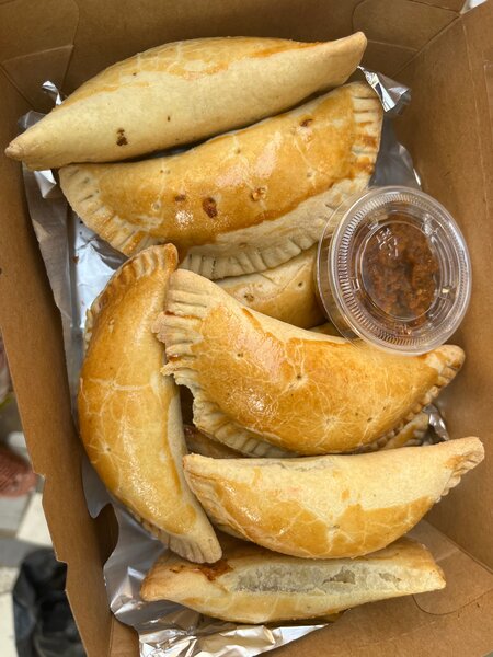 Assortiment de Pâtisseries Fraîches