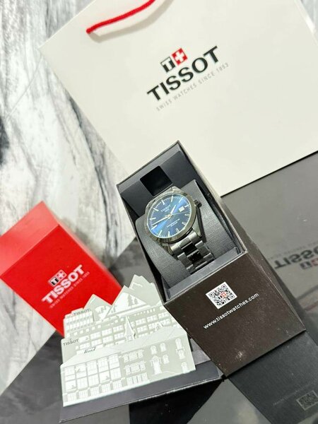 Montre Tissot en Acier Inoxydable