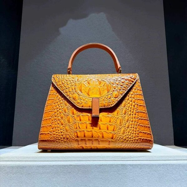 Sac à main crocodile élégant