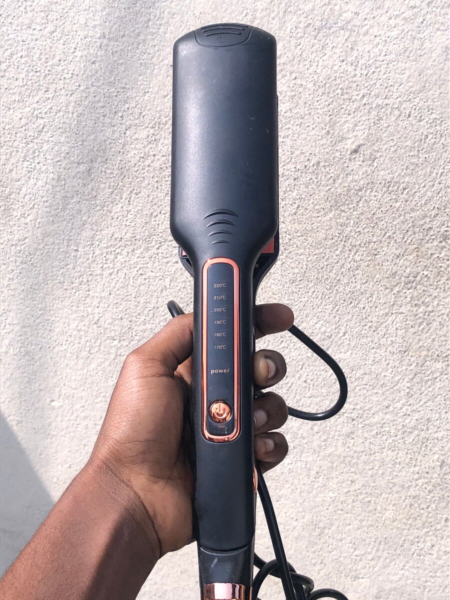 Lisseur de cheveux automatique