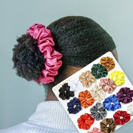 Chouchous en satin colorés