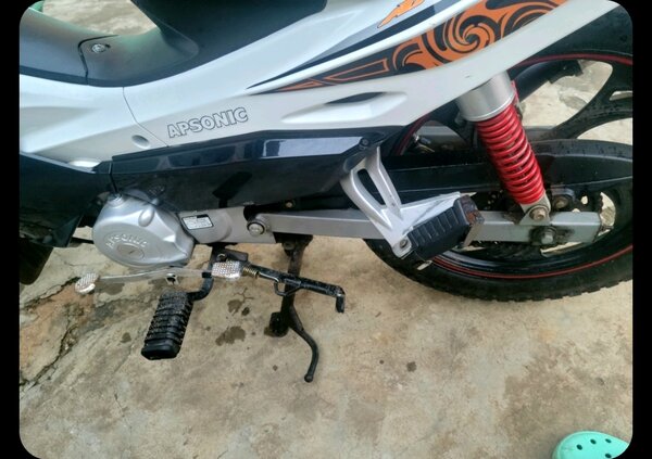 Moto Apsonic élégante