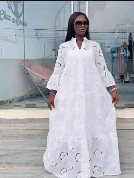 Robe maxi élégante brodée