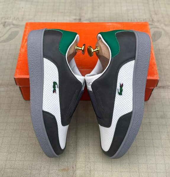 Chaussures Lacoste homme