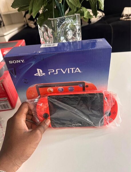 PS Vita Neon Orange