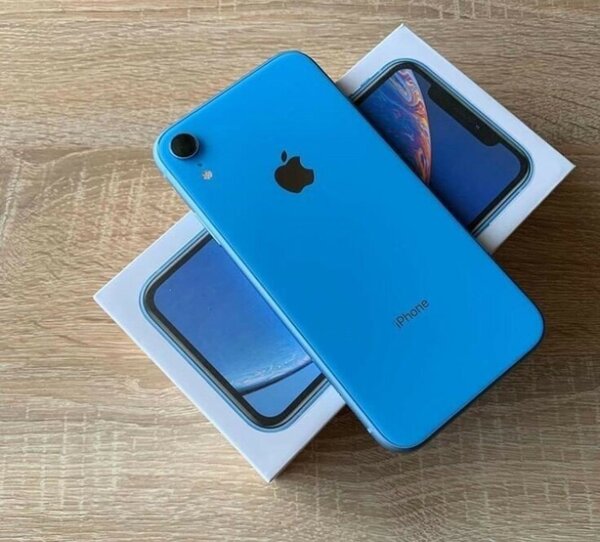 iPhone XR