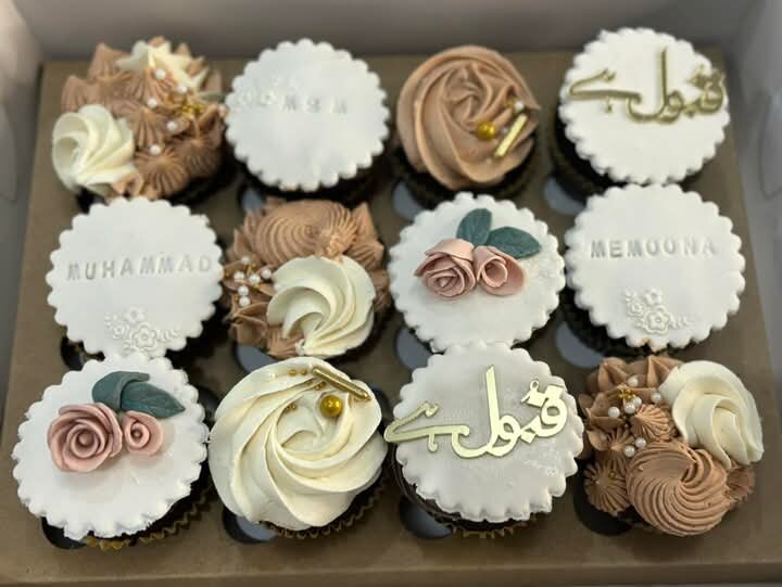 Custom cupcakes