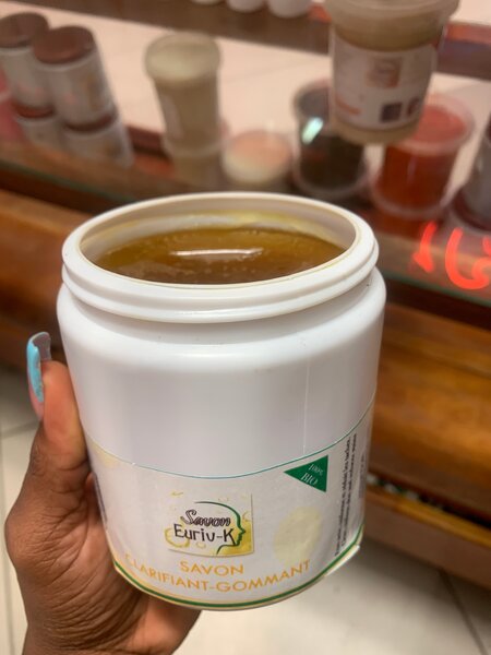 Savon Purifiant Exfoliant