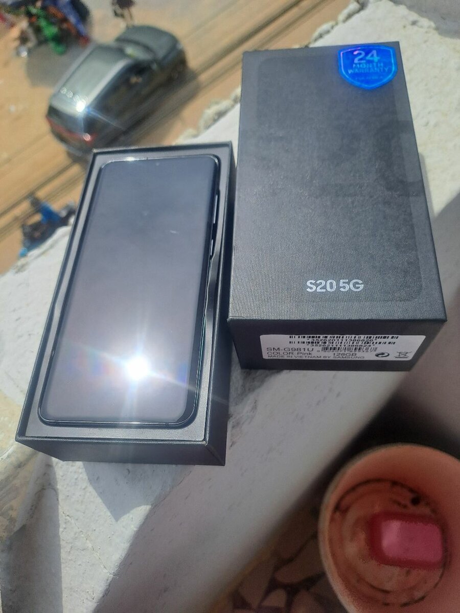 SAMSUNG GALAXY S20 5 G. DUAL