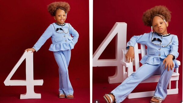 Ensemble bleu élégant enfant