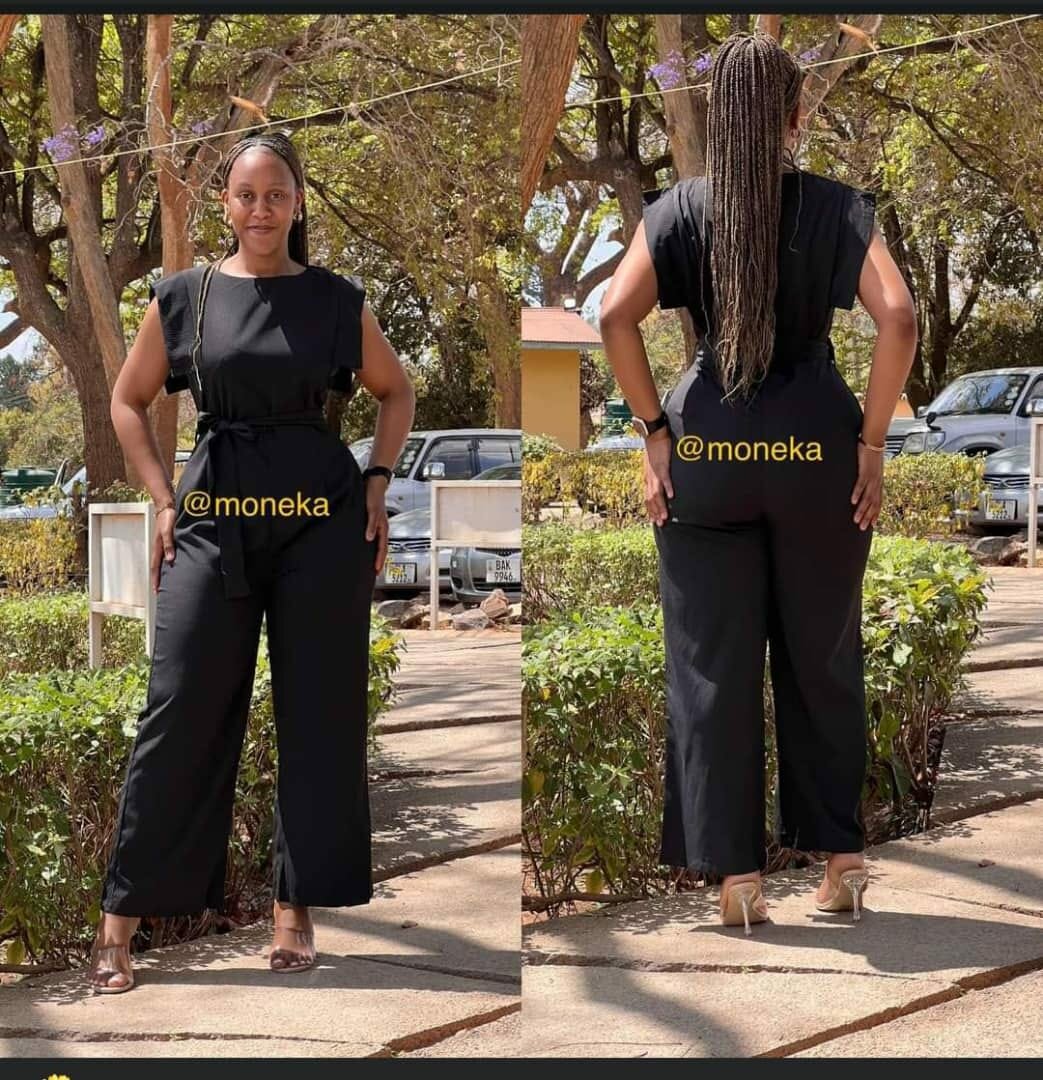 Stylish women's jumpsuit black