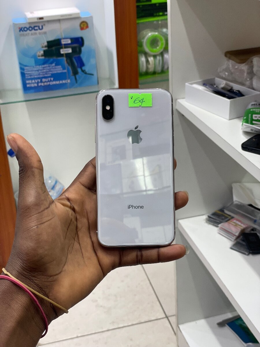iPhone X 64 Go Argent