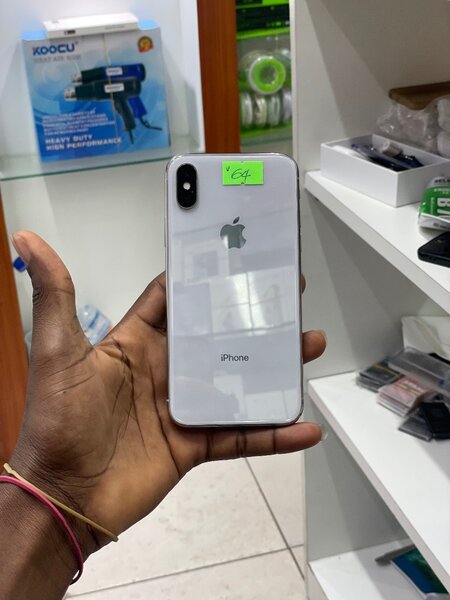 iPhone X 64 Go Argent