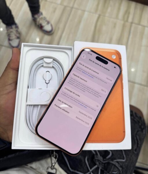 iPhone 17Pro Max Orange