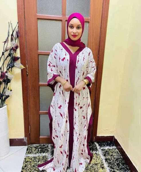 Caftan fleuri élégant