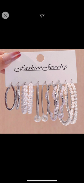 Pearl round earrings