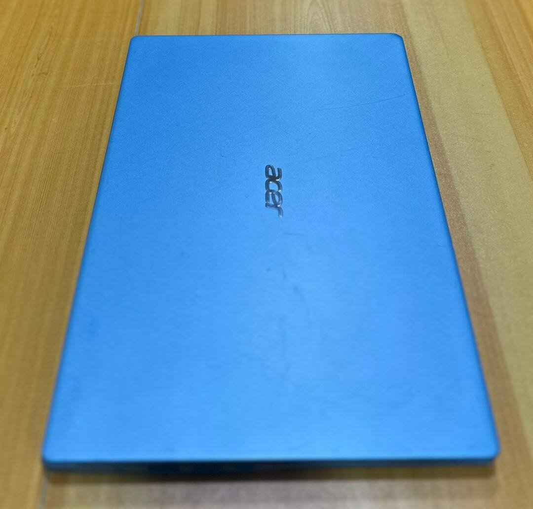 PC Acer Swift SF314-57 Core i5