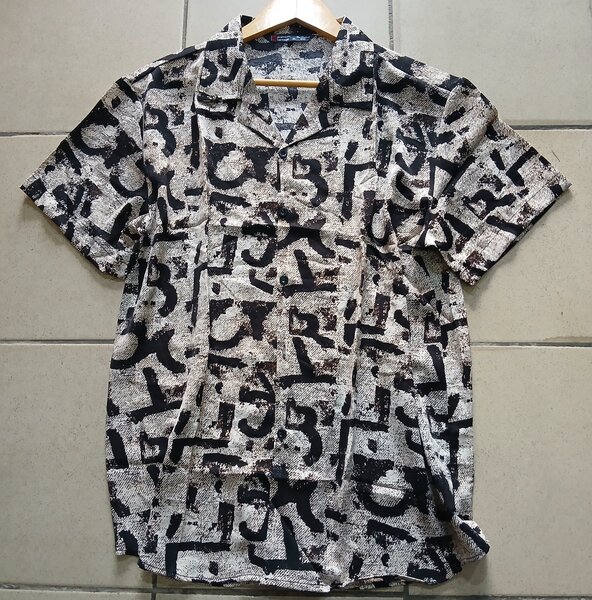 Chemise imprimée moderne