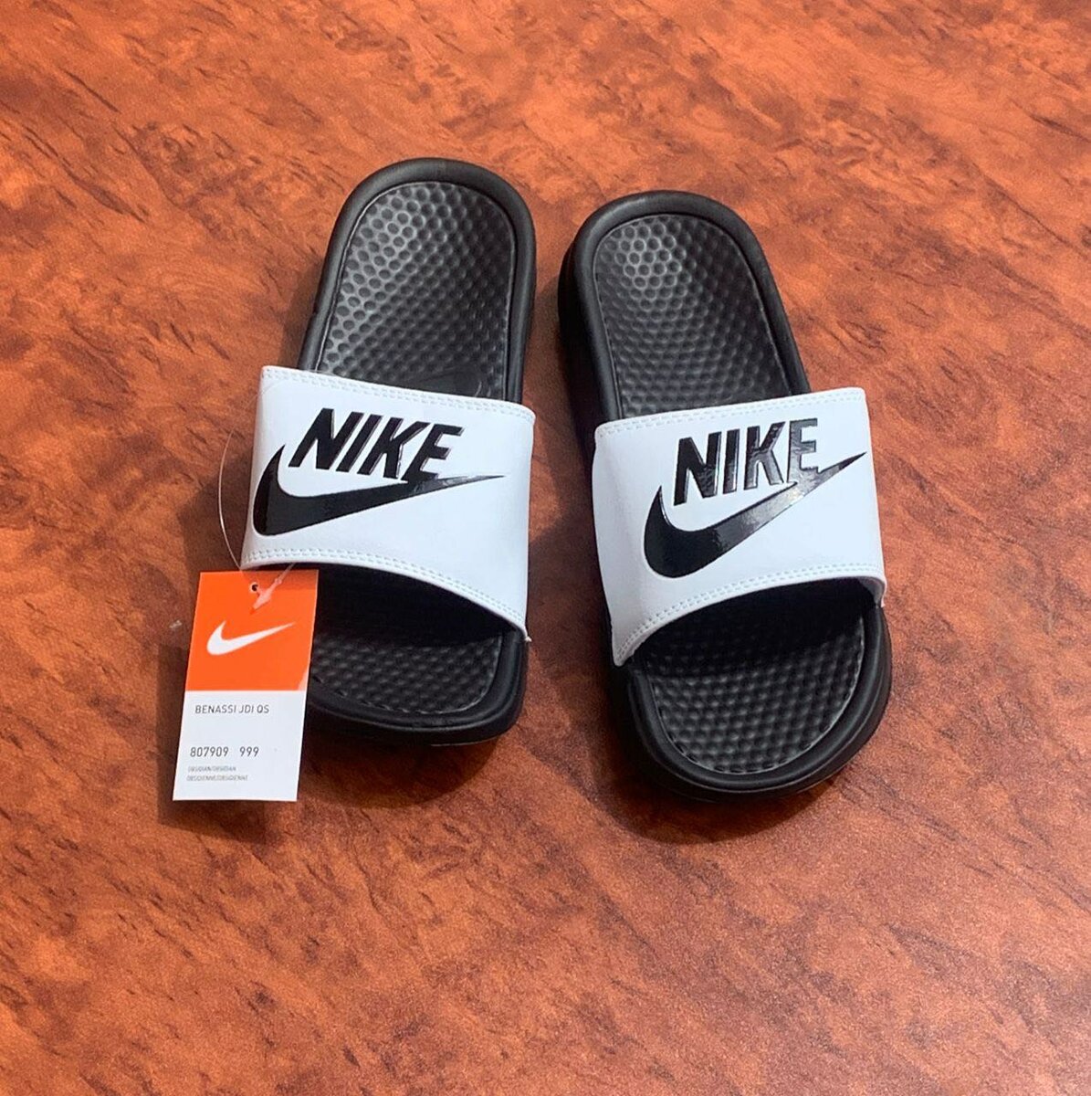 Nike slides