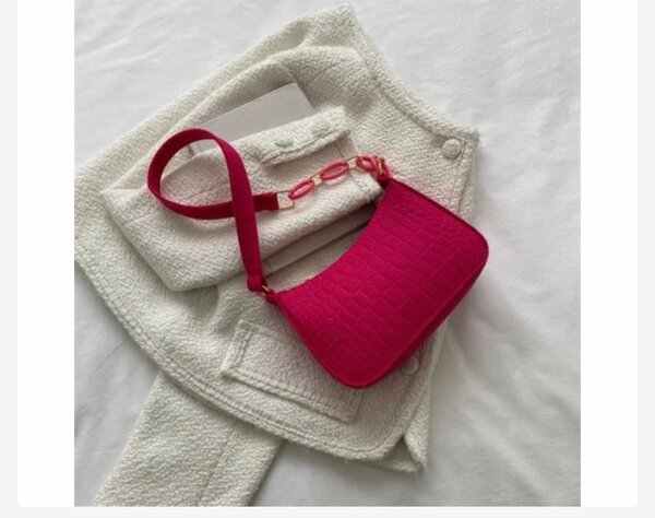 Sac bandoulière rose tendance