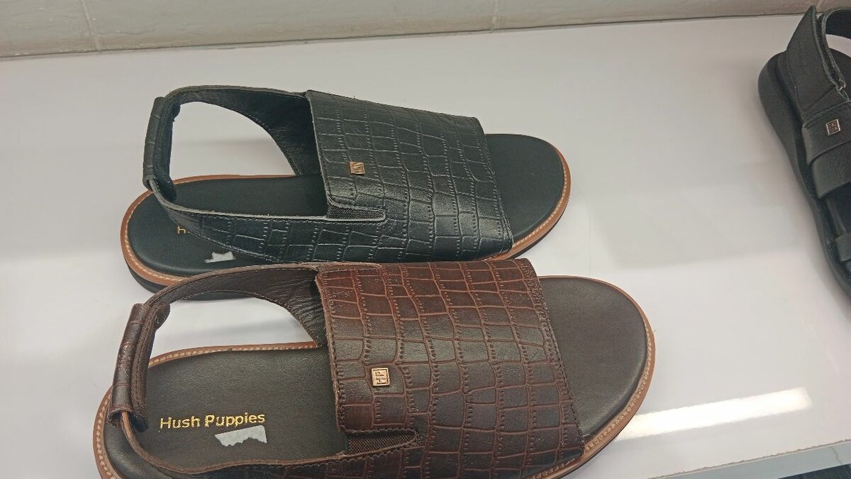 Sandal