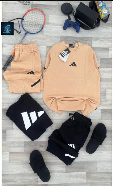 Ensemble de survêtement moderne