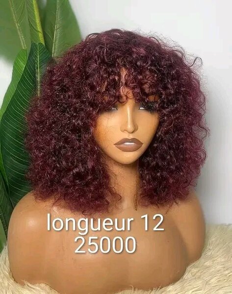 Perruque Bouclée Longueur 12"