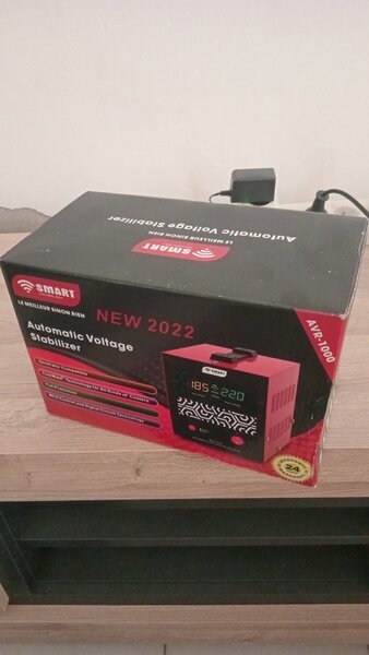 Stabilisateur de Tension Automatique