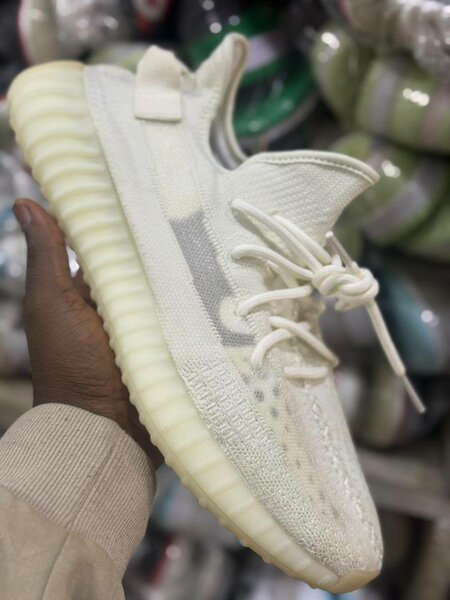 Baskets confort en maille blanche