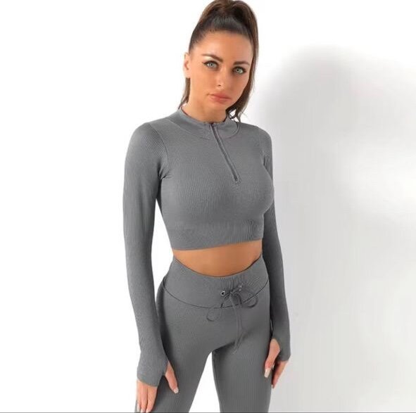 Ensemble de sport femme stylé