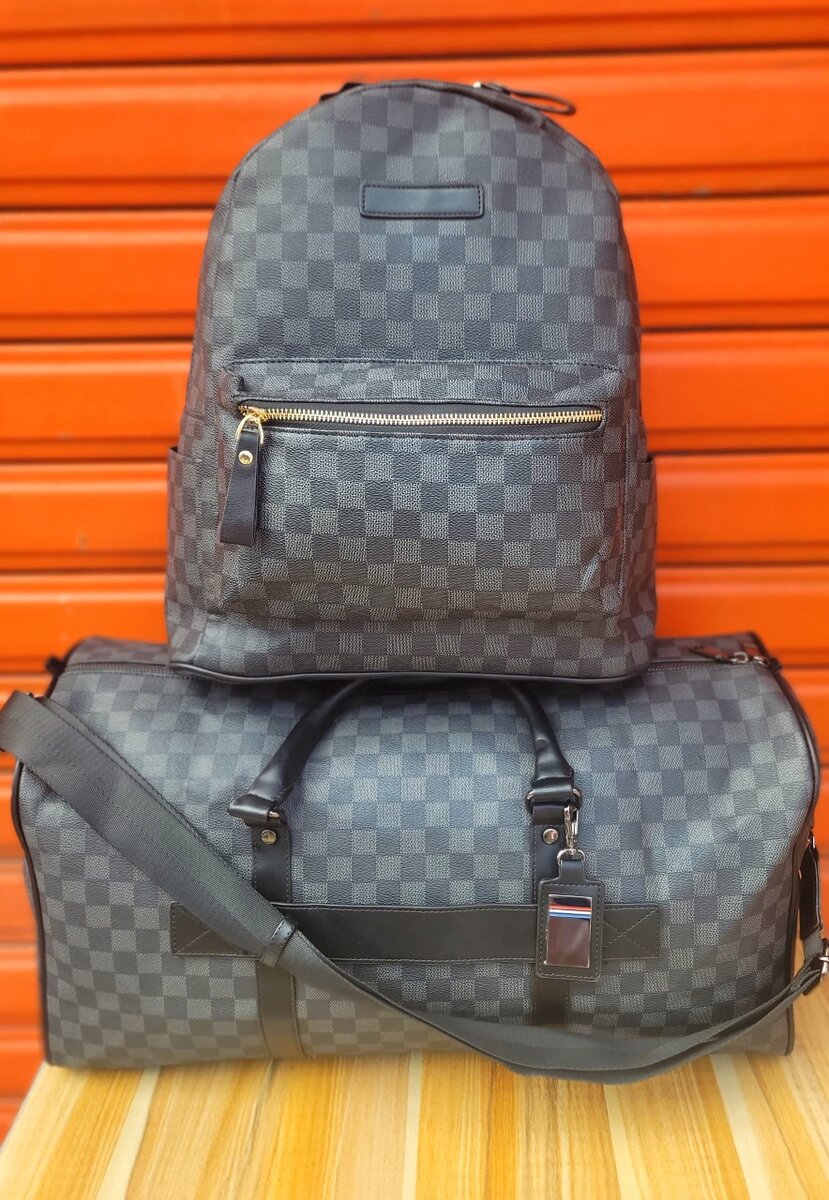 Sac à dos et duffle en cuir