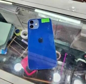 iPhone 12 Bleu