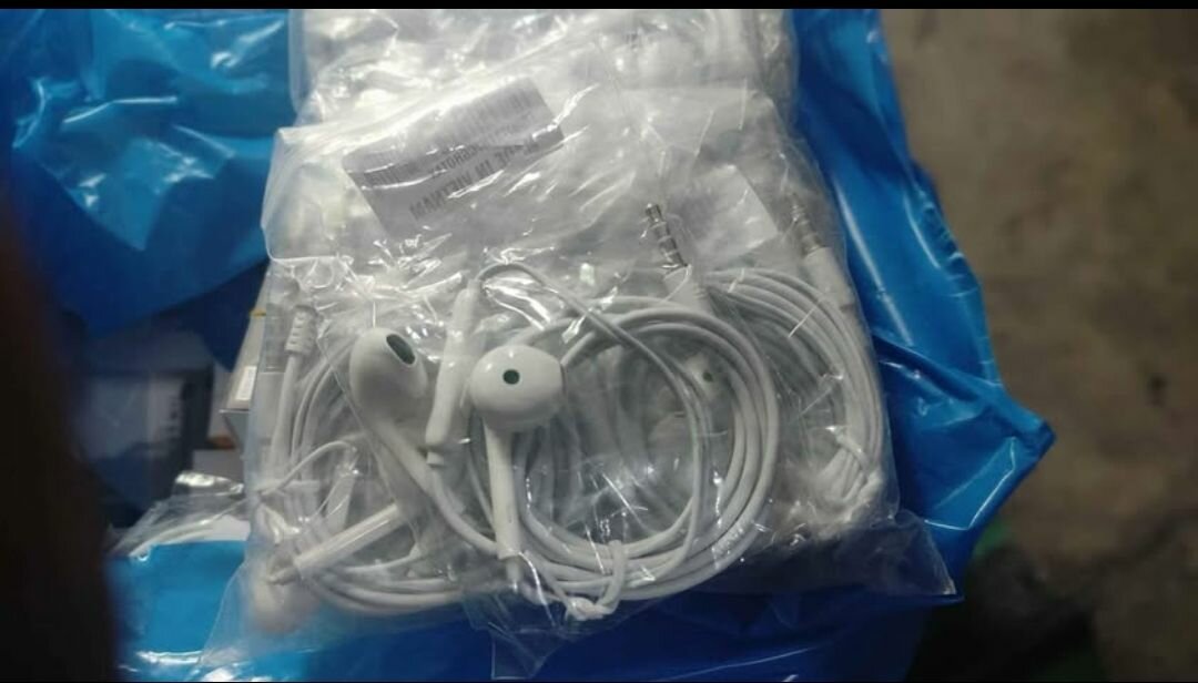 Superior quality handsfree pack of 5