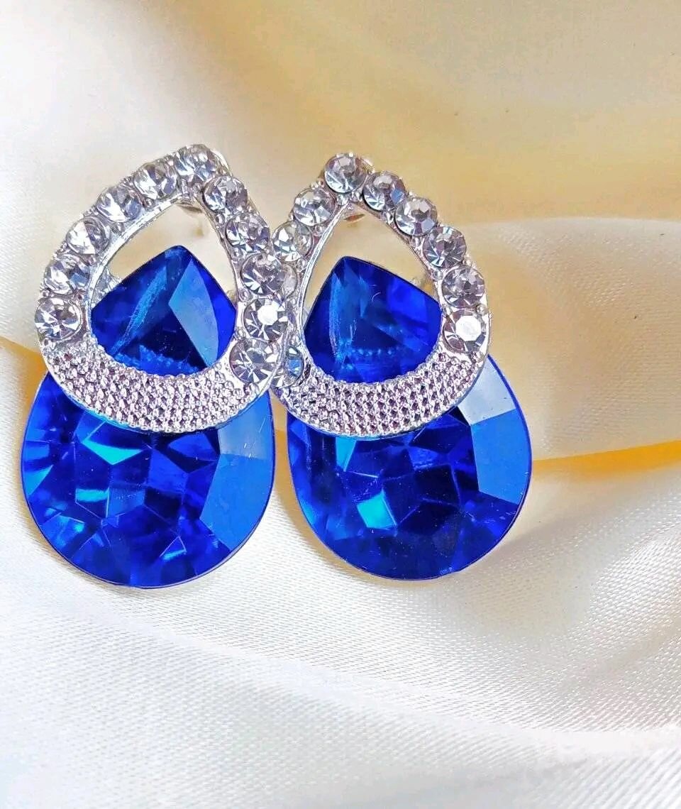 Boucles d'oreilles élégantes