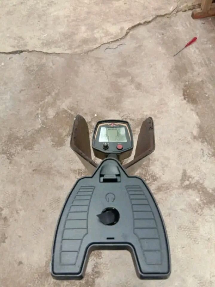 Détecteur de métaux haute précision