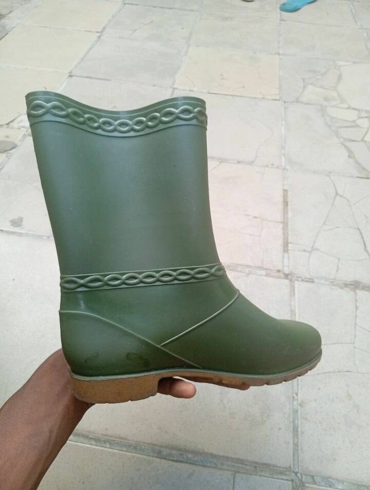 Bottes de pluie vertes élégantes
