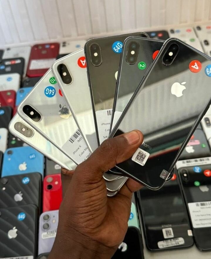 iPhone X - 64 Go, débloqué