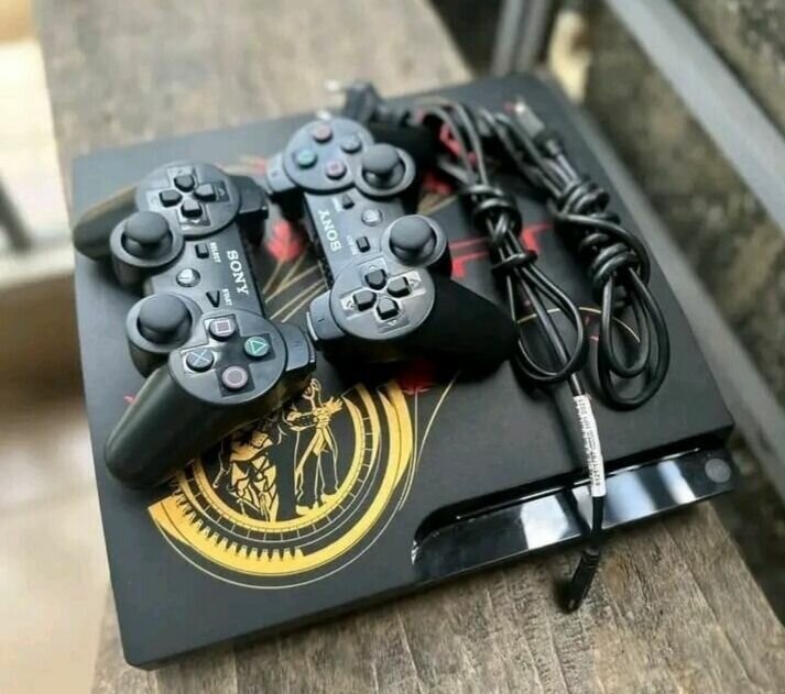 Console PS3 Slim avec Manettes