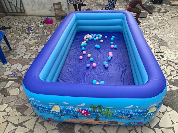 Piscine gonflable familiale