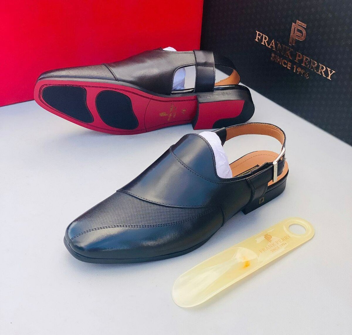 Frank Perry Solid Leather Shoes