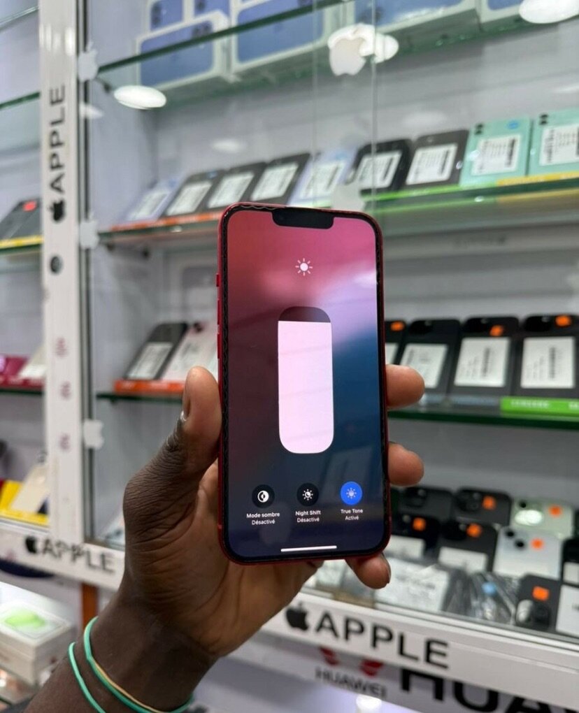 iPhone 13 rouge 128 Go