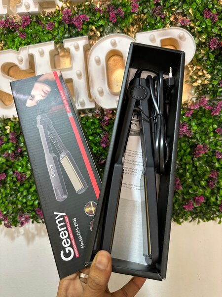 Peigne chauffante, lisseur, séchoir, bouche cheveux , peig