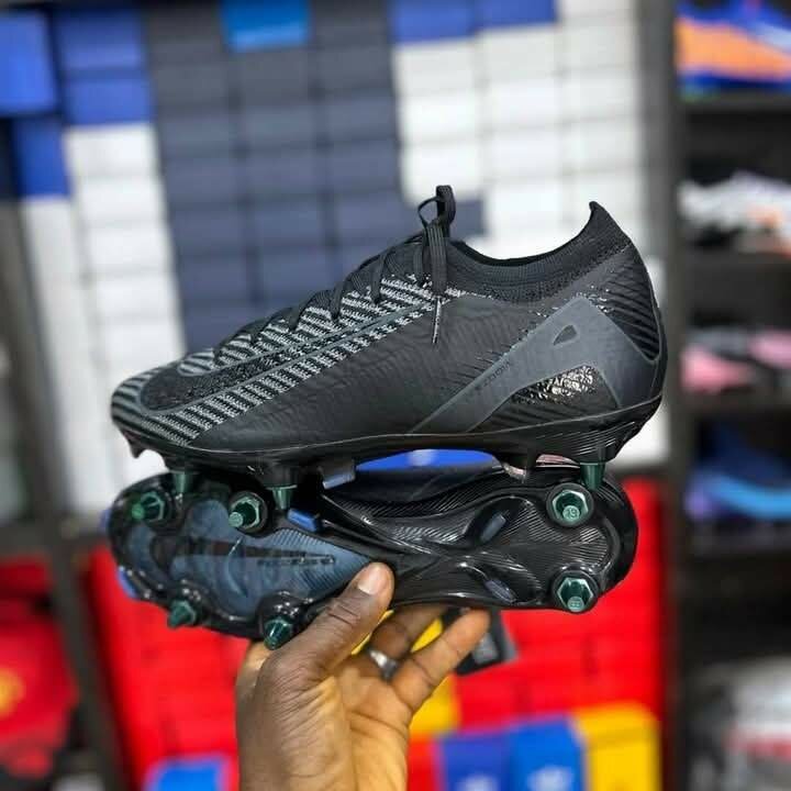 Nike air zoom malti stud