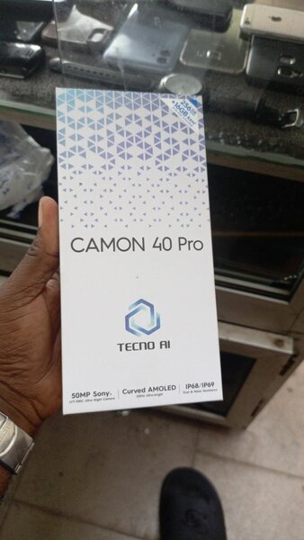 Tecno Camon 40 Pro