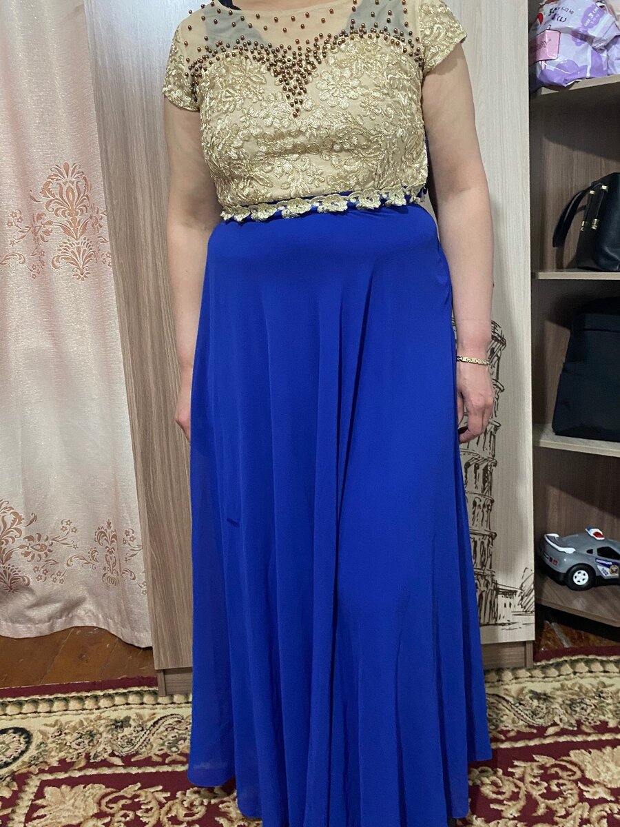 Платье вечернее