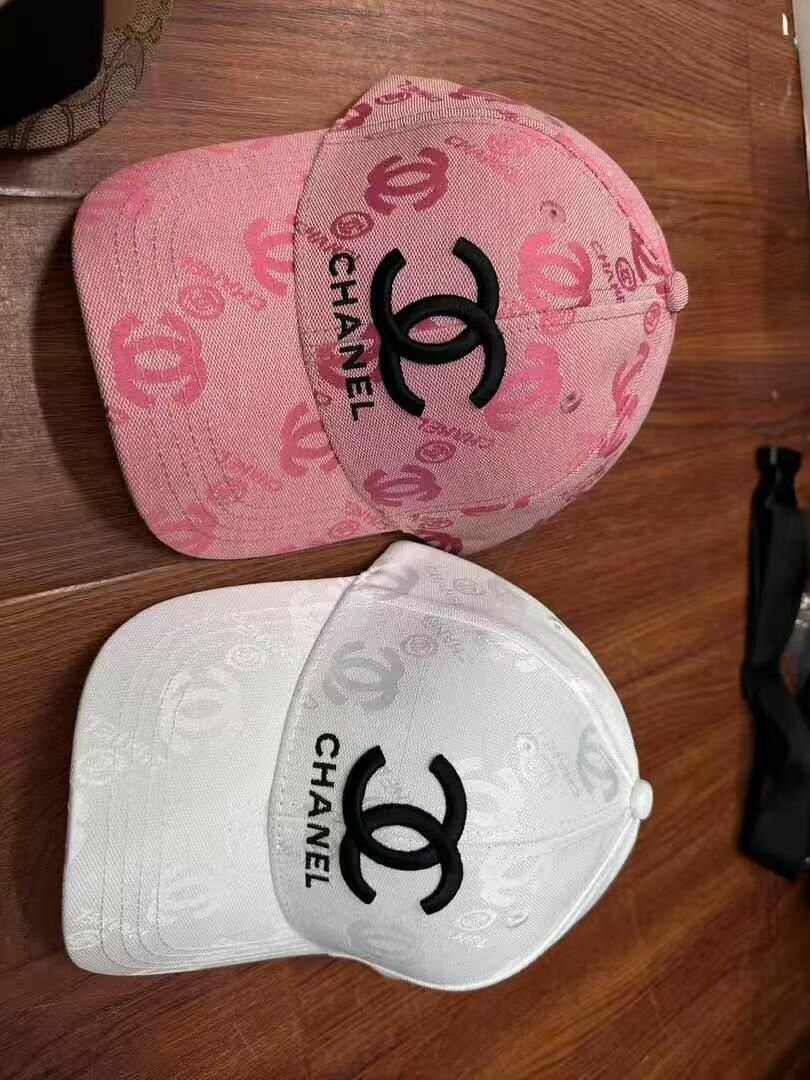 Casquettes de créateurs élégantes