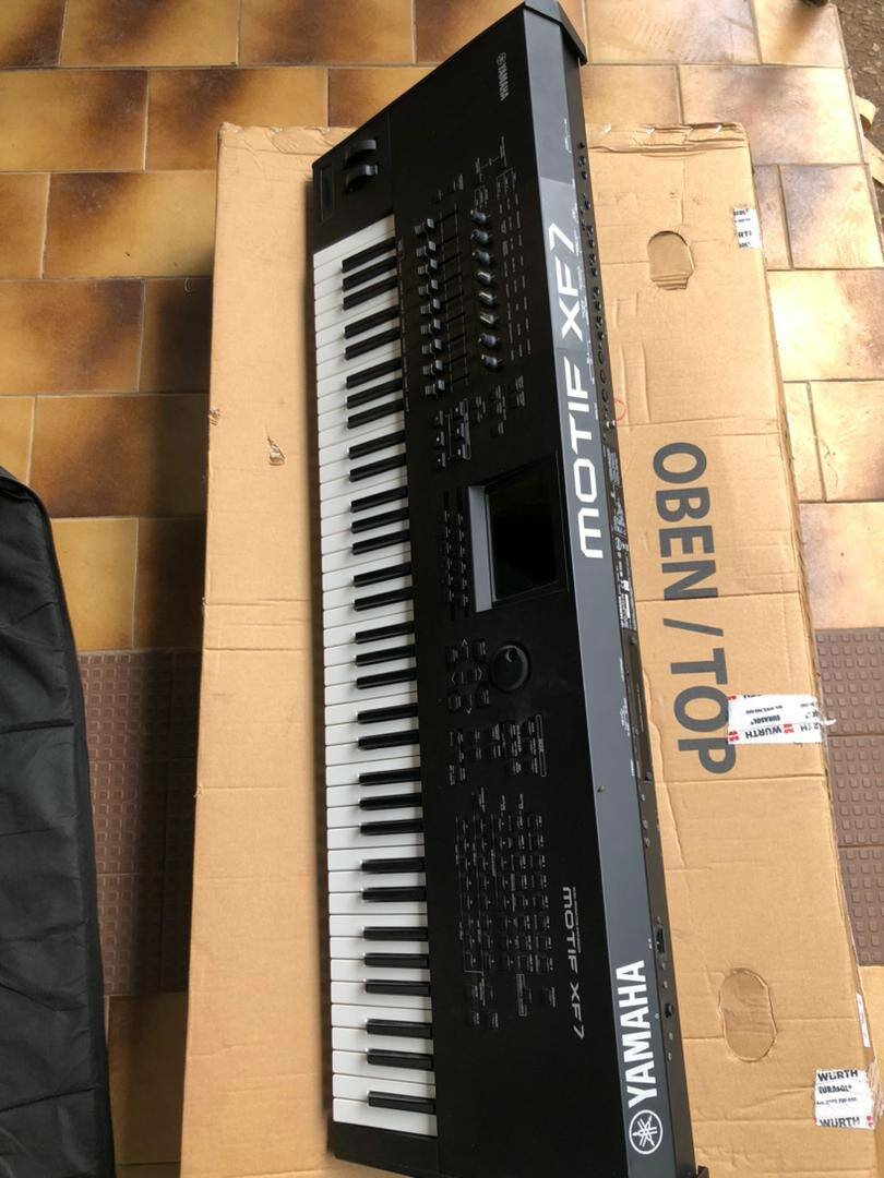 Yamaha Motif XF7