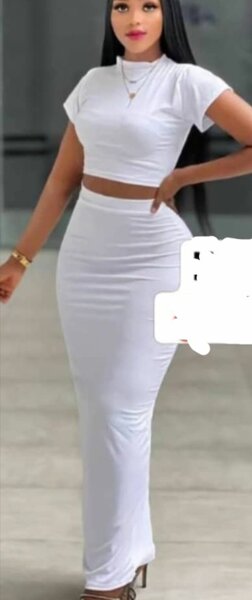 longue jupe avec haut