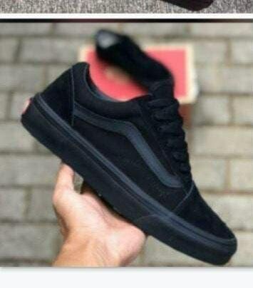 Chaussures Noires Classiques